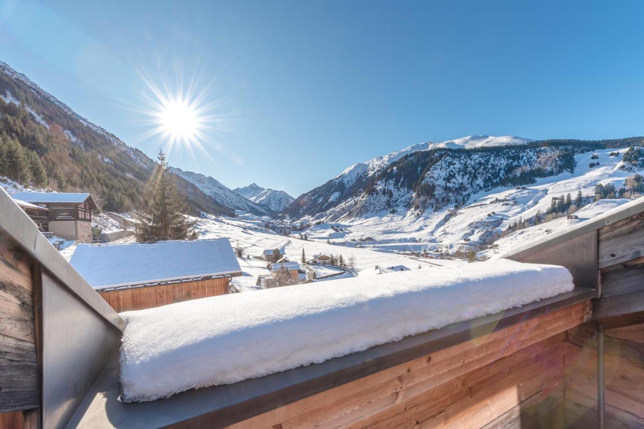 Nostalgie Bed & Breakfast Chraemerhus Curaglia Exterior photo
